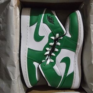 Nike air jordan 1 Mid